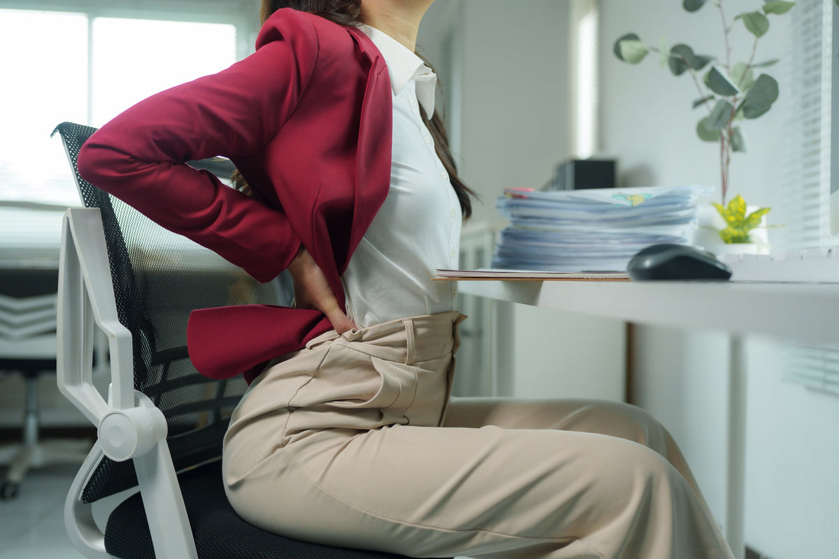 The Complete Guide to Herniated Disc Treatment for Office Workers and ...